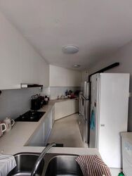 Silahis Apartments (D15), Apartment #634205581